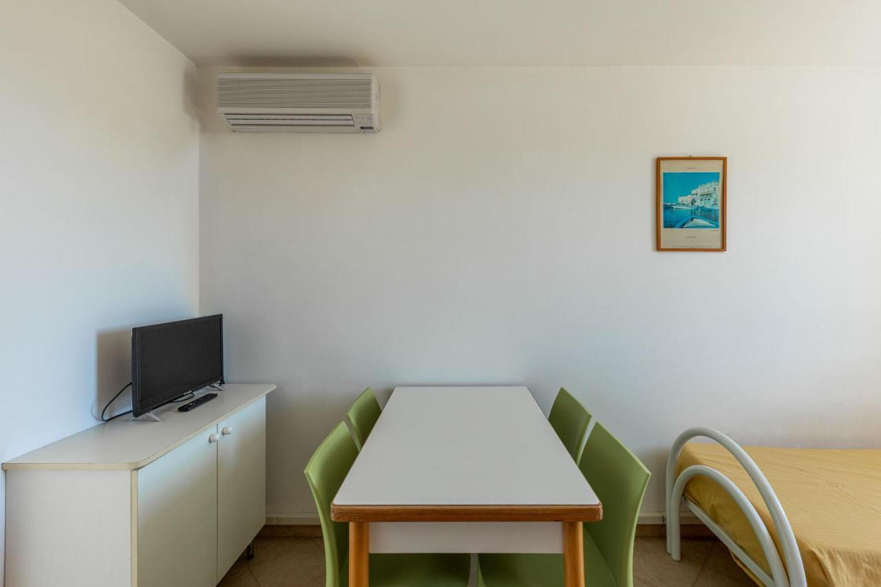 Residence Camping Atlantide Monopoli Exterior foto