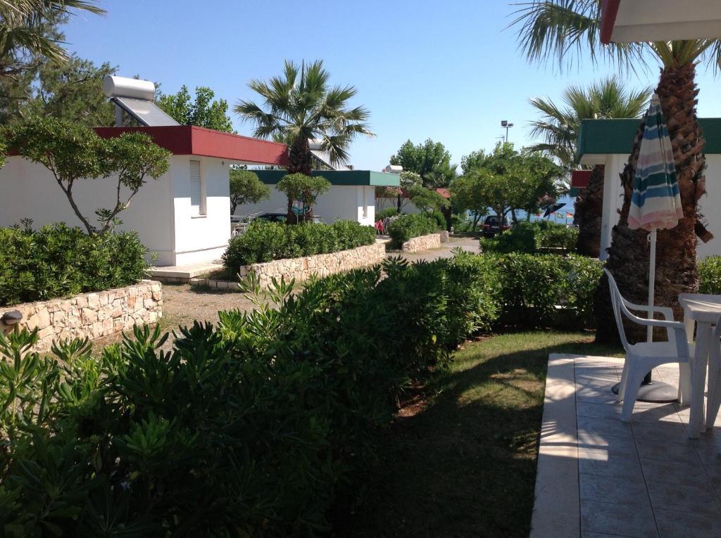 Residence Camping Atlantide Monopoli Zimmer foto