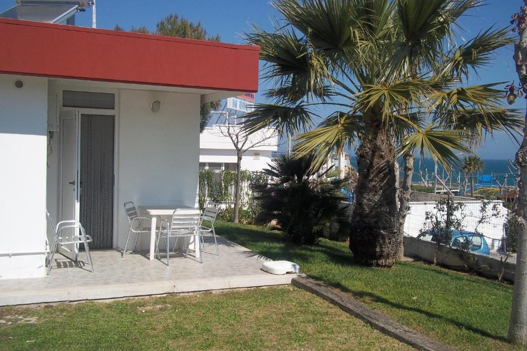 Residence Camping Atlantide Monopoli Zimmer foto